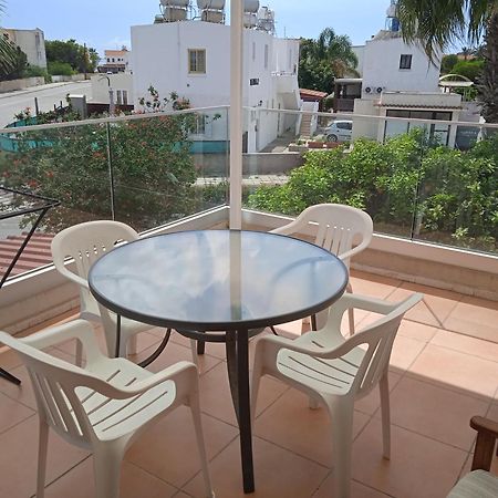 Larnaca, Pervolia 1 Bedroom Seaside Apartment Ngoại thất bức ảnh